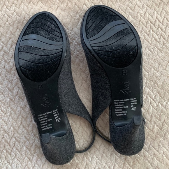 Shoe bundle - Picture 7 of 15